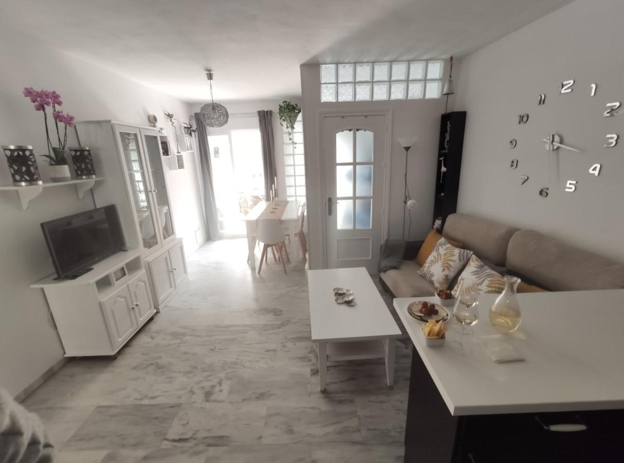 Apartamento Nuevo A 50 M. De La Playa Apartment Morche Luaran gambar