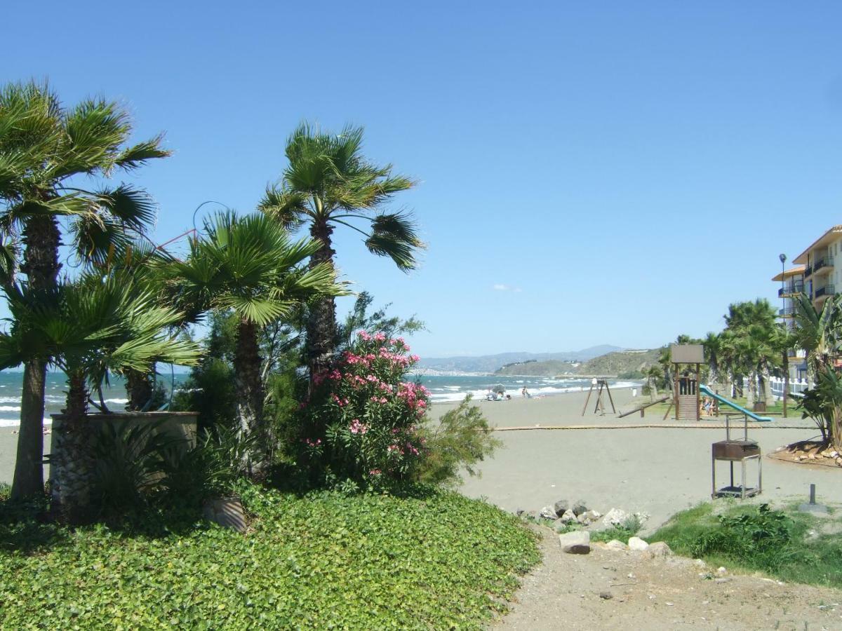 Apartamento Nuevo A 50 M. De La Playa Apartment Morche Luaran gambar